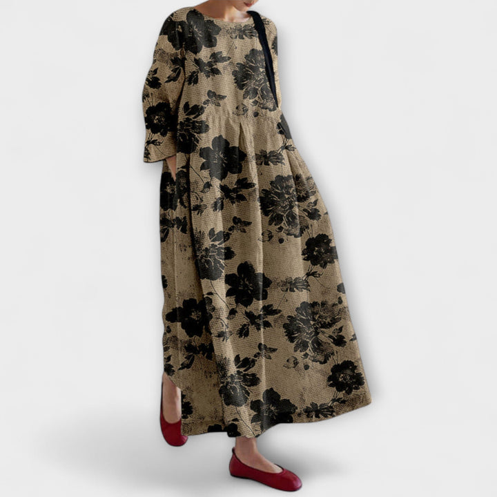 Violeta - Vestido blanco y negro con estampado botánico