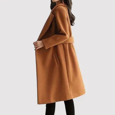 Clara - Abrigo beige con cinturón