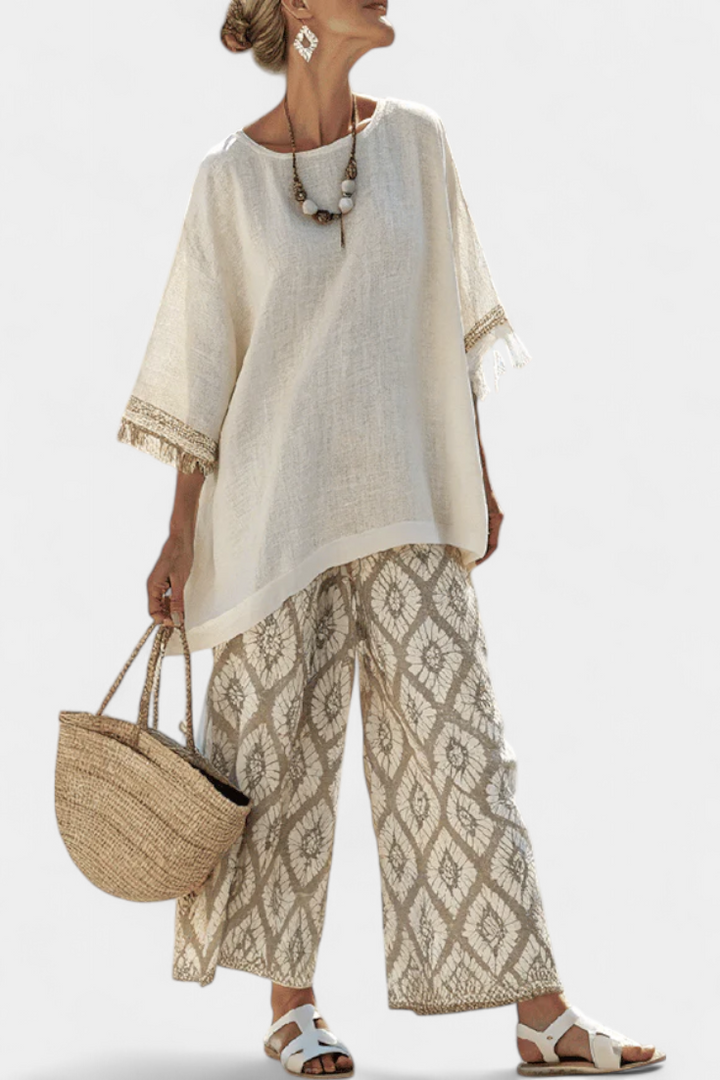 Eduarda - Conjunto elegante Boho-Chic en color crema con patrón Ikat