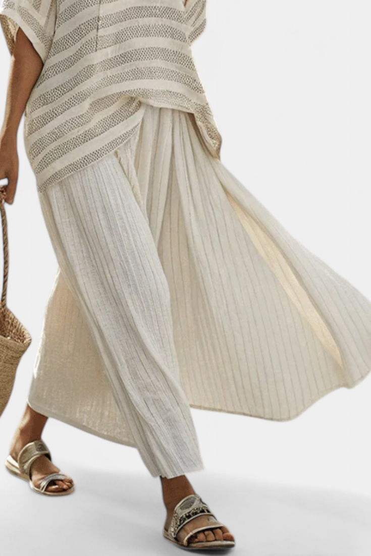 Isaura - Conjunto elegante de lino beige