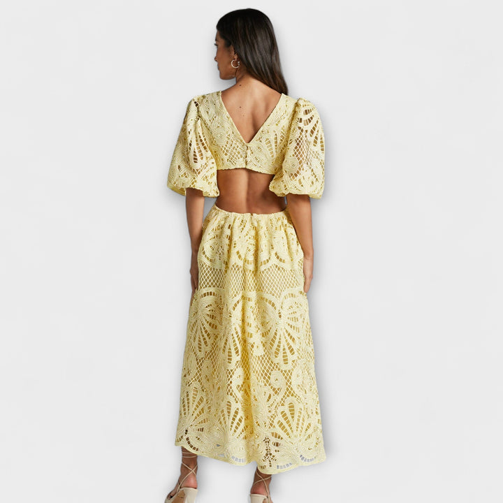 Elegante vestido amarillo - Con mangas de encaje