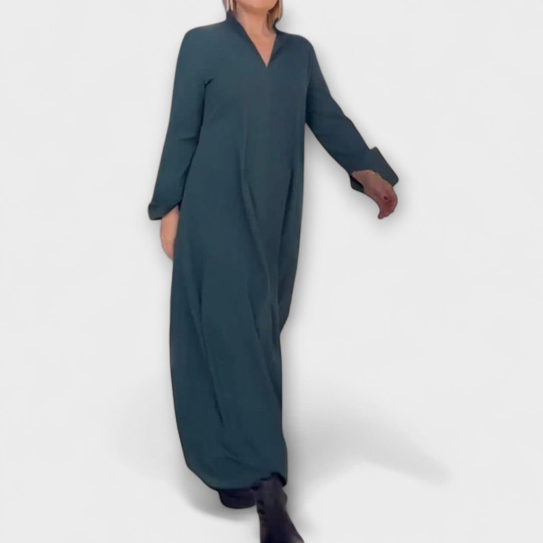 Caroline - Vestido largo fluido en azul oscuro