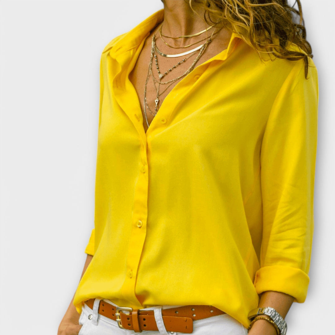 Mona - Blusa elegante de satén blanca