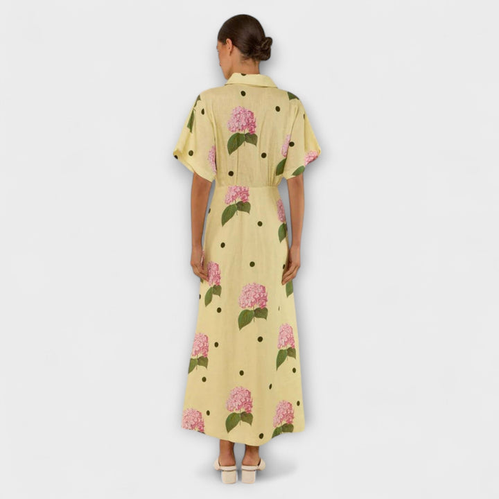 Liselotte - Vestido largo amarillo claro con estampado de hortensias