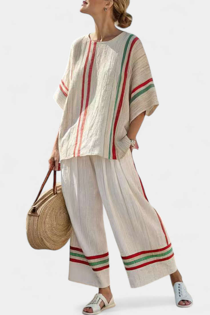 Beatriz - Conjunto mediterráneo color crema con rayas