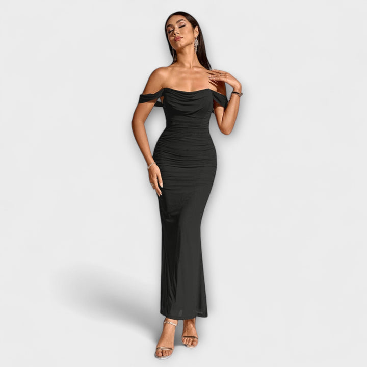 Ione - Vestido ajustado marrón con hombros al descubierto