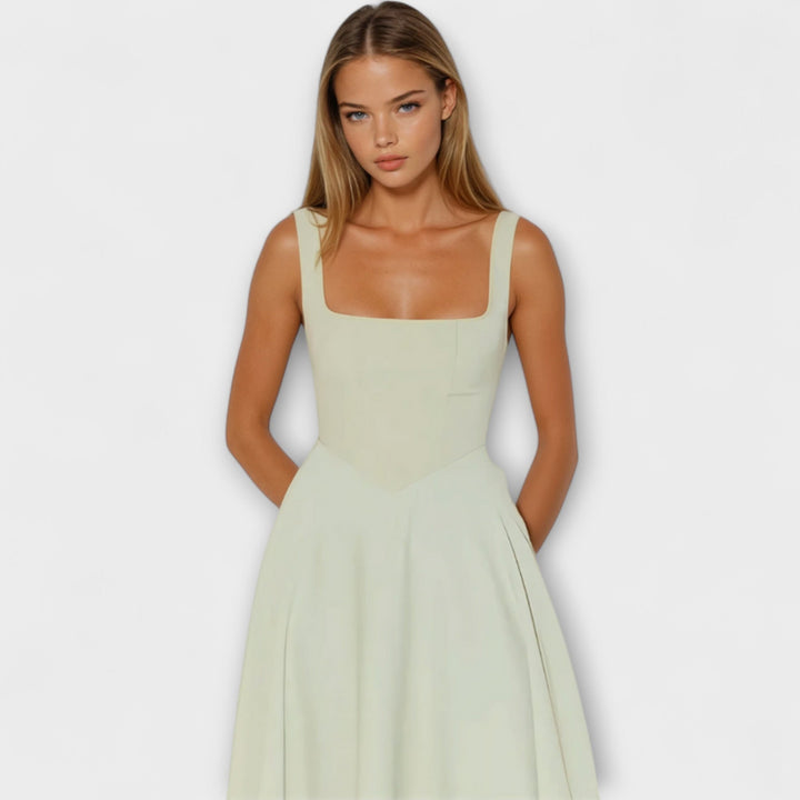Scarlett - Vestido de noche elegante en color crema