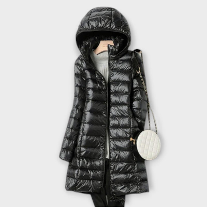 Annika - Chaqueta de plumas ultraligera beige con capucha