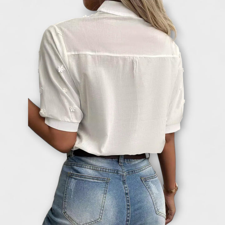 Élise - Blusa blanca con bordado elegante