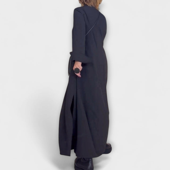 Caroline - Vestido largo fluido en azul oscuro
