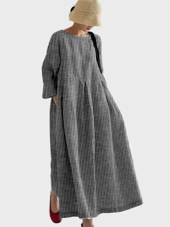 Vestido de lino a rayas para el rostro