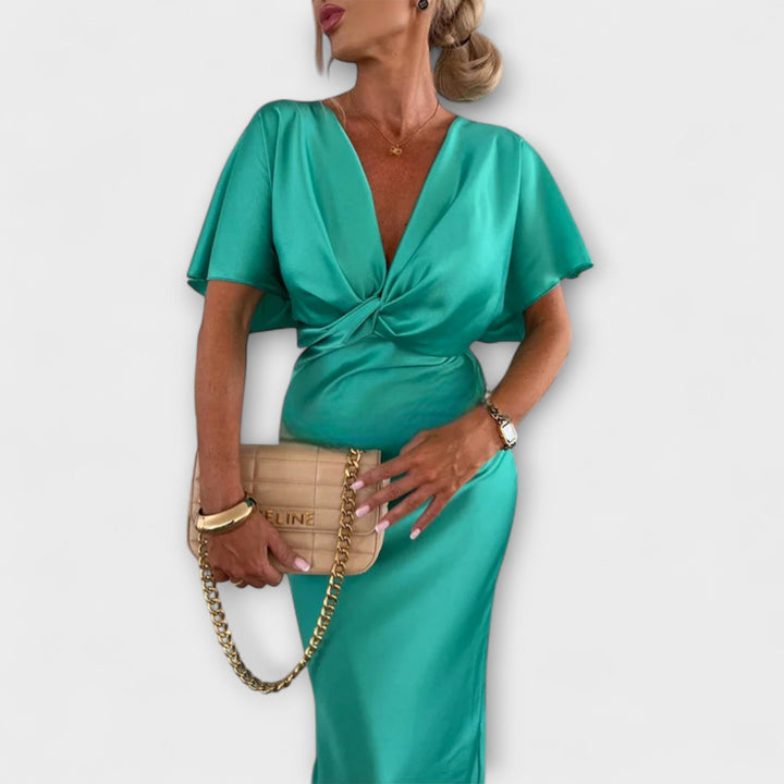 Sable - Vestido largo de satén negro con detalle de nudo