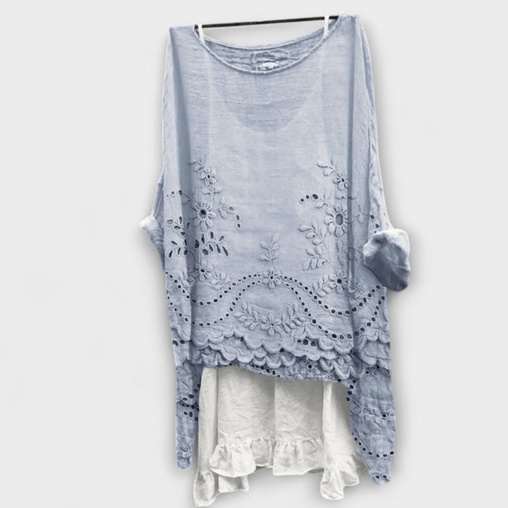 Ella - Blusa blanca con dobladillo de encaje de dos capas