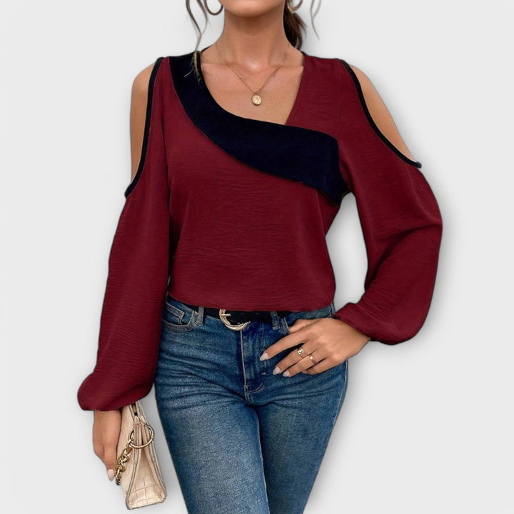 Scarlett - Blusa color crema con escote rectangular