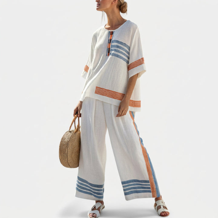 Bruna - Conjunto étnico color crema con rayas elegantes