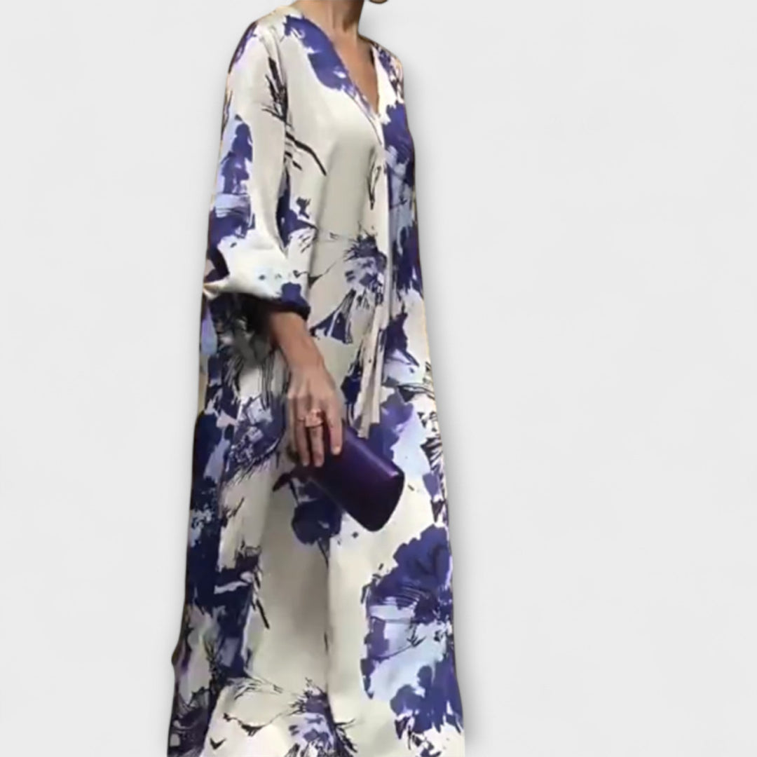 María - Vestido blanco y lila con estampado de flores
