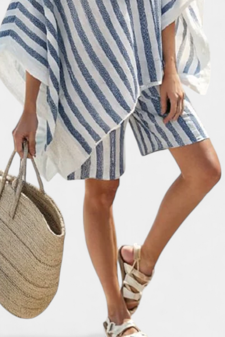 Salomé - Conjunto de blusa y pantalones cortos a rayas azul y blanco