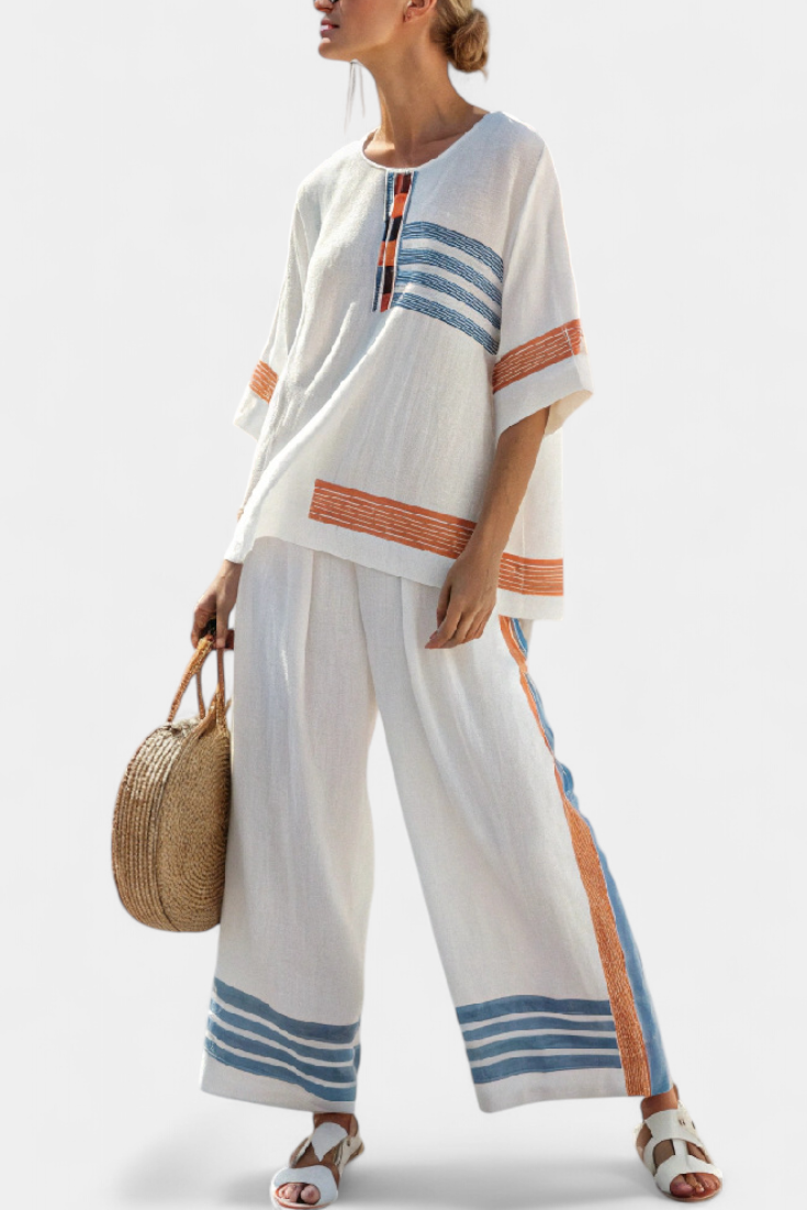 Bruna - Conjunto étnico color crema con rayas elegantes