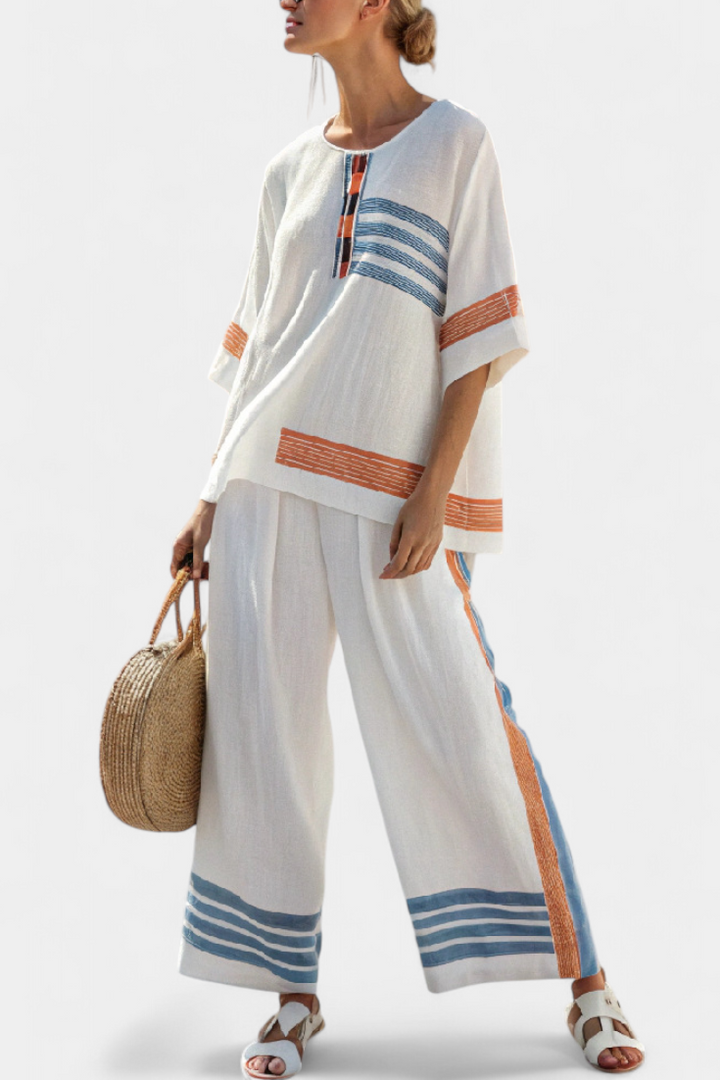 Bruna - Conjunto étnico color crema con rayas elegantes