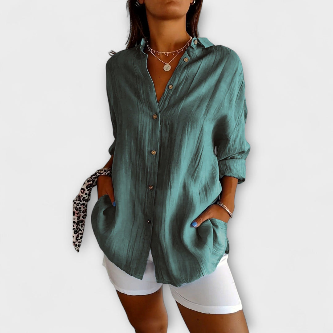 Saskia - Blusa elegante de lino azul claro