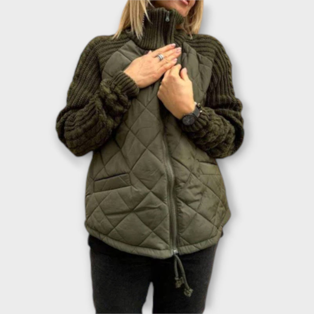 Valerie - Chaqueta beige con cuello alto y mezcla de acolchado y punto