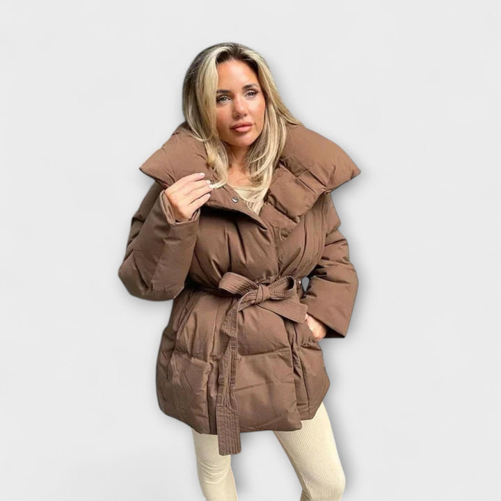 Alice - Chaqueta de invierno elegante color crema con capucha